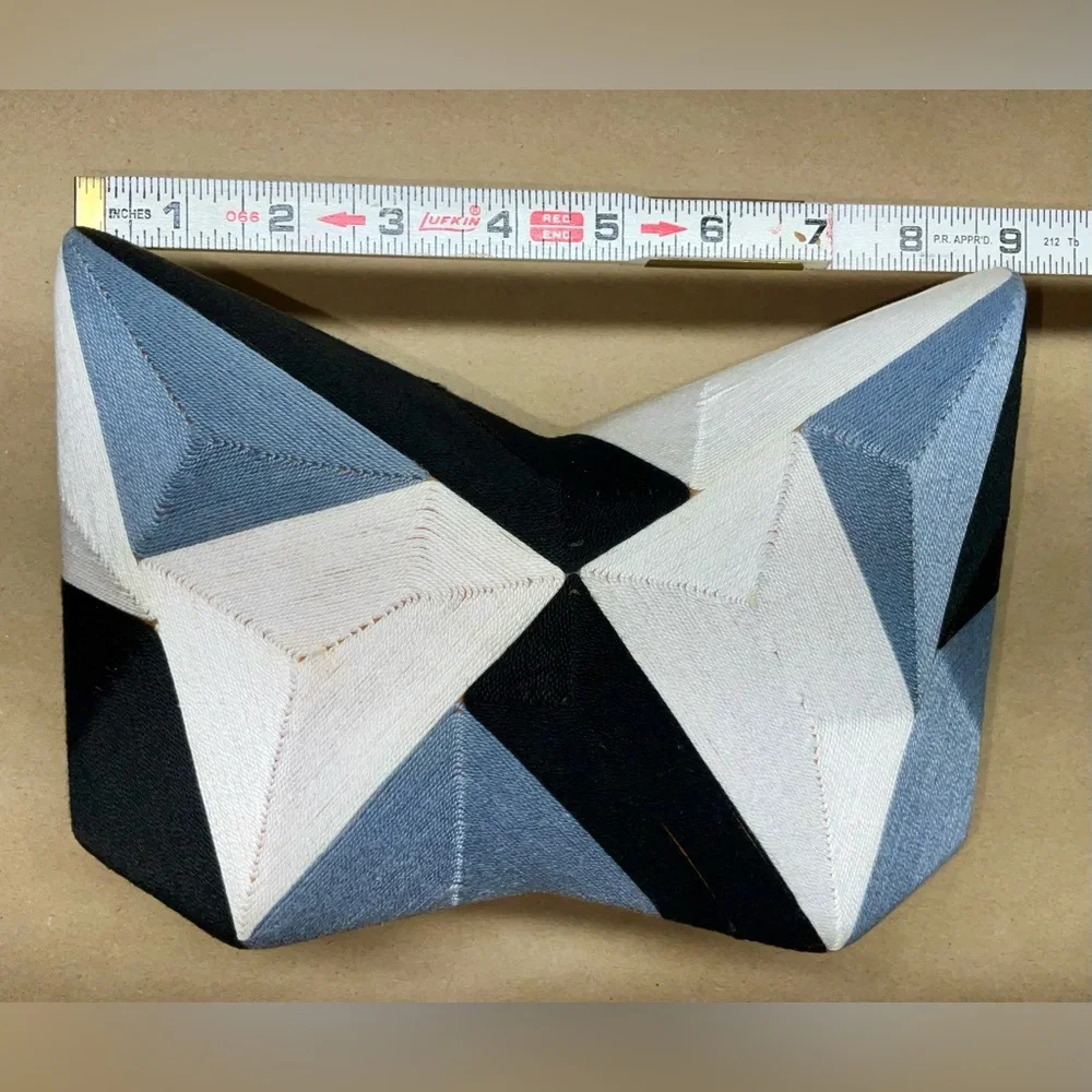 Beatriz / Costa Del Sol - Star Clutch Bag - sustainable/ethical - handcrafted - Picture 7 of 16